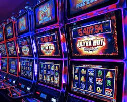 Slot Games Bonus Feature Free Spins Trigger ဖြစ်နေသောပုံ